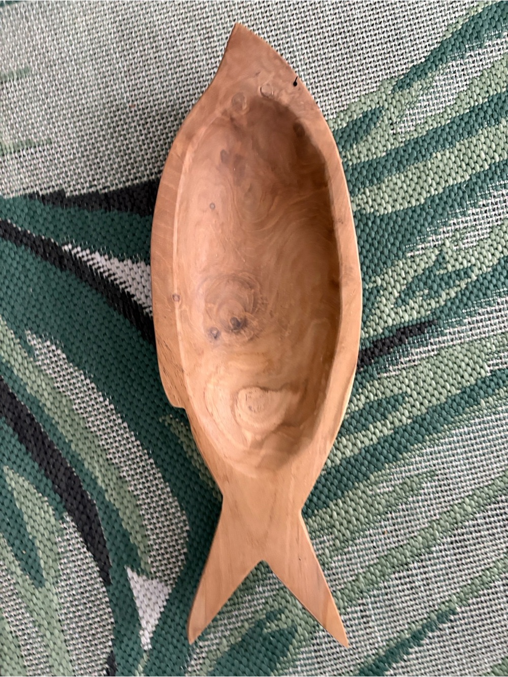 Wooden Fish-Shaped Serving Bowls - Natural Brown - Picture 3 of 6